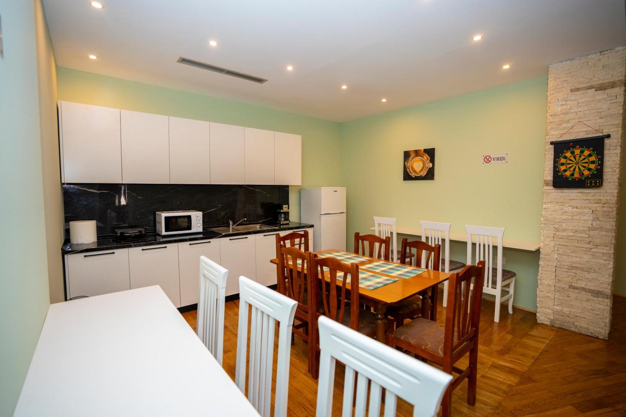Terrace Hostel & Lounge Bar Shkoder Luaran gambar